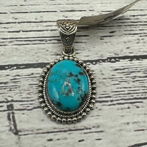 Sterling Silver Turquoise Oval Pendant Necklace - Bright Turquoise Stone